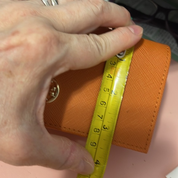 (NWOT) Tory Burch Glasses Case/Optic Wallet - Picture 6 of 9